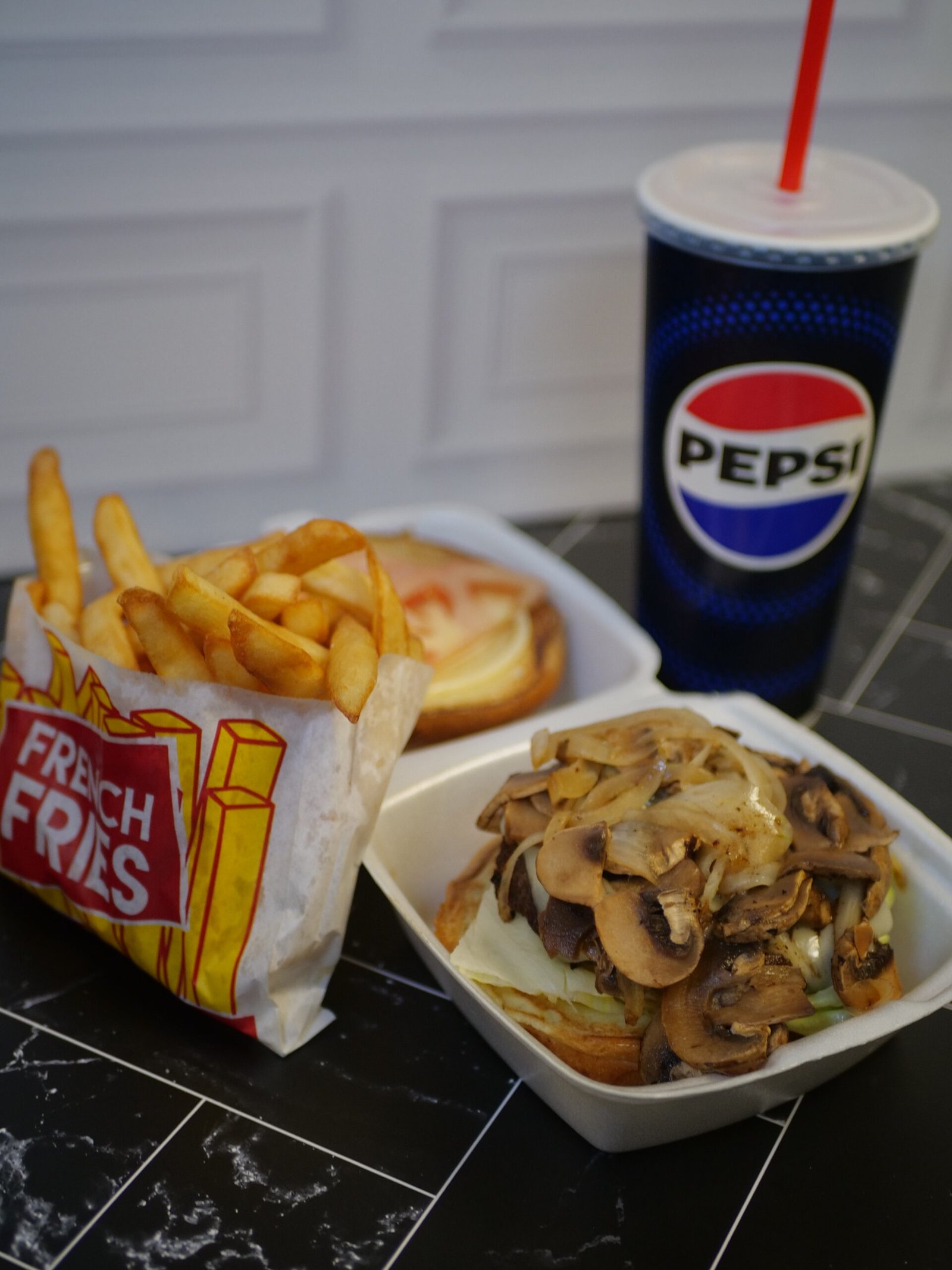 Best Restaurants on East Chicago Street in Elgin: Where to Eat for Great Food and Fast Service