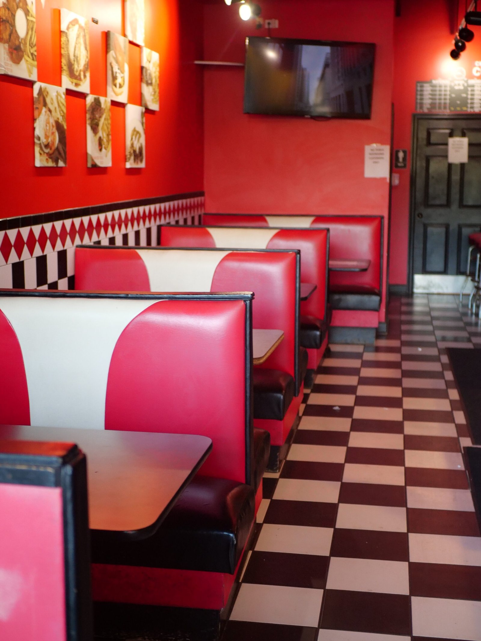 Family Restaurants in Elgin IL